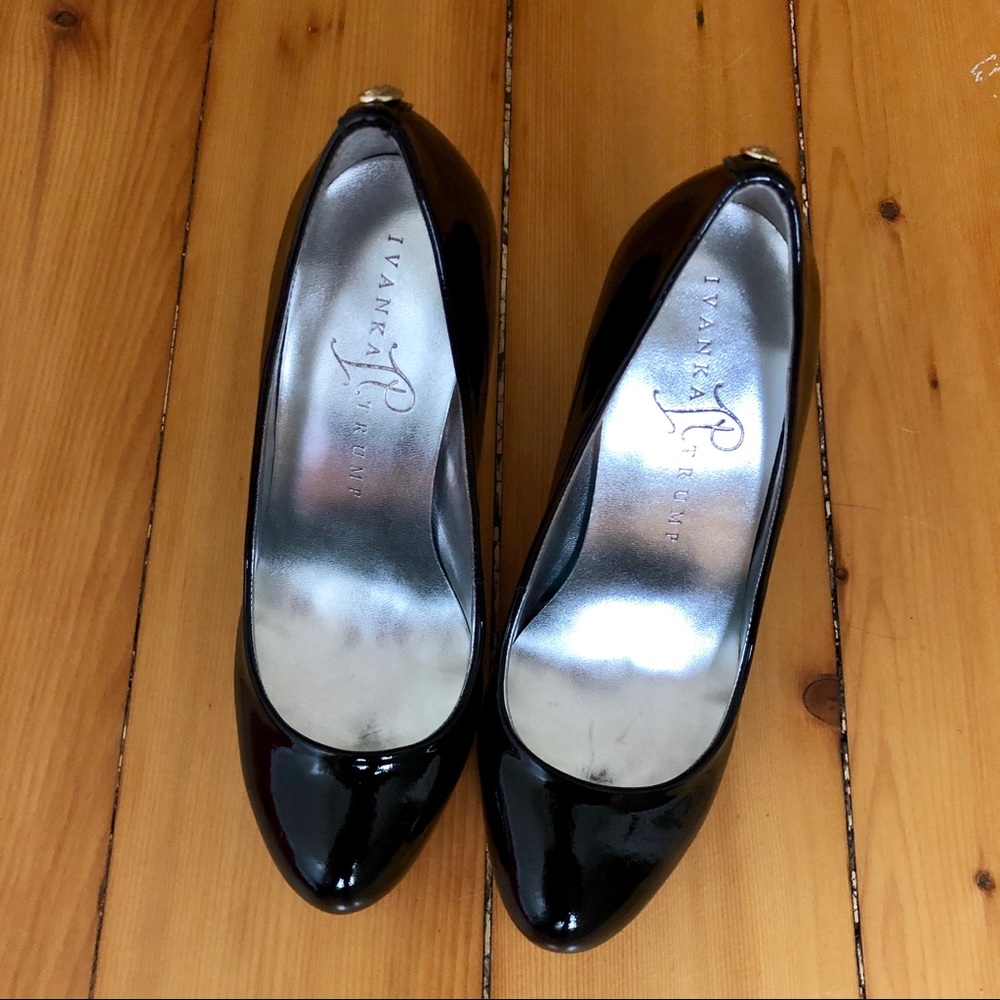 NWOT Ivanka Trump Black Heels Size 4.5 - Picture 2 of 5